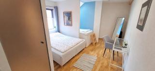 Penthouse with Panoramic Fjord Views - Private Terrace in Bergen Center - 2