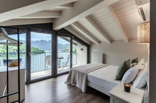 Lake's Dream - by MyHomeInComo - 4