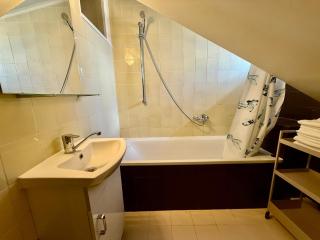 Ligonines9 Old Town Apartment - 4