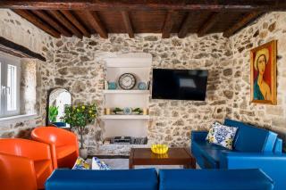 Art House Seaview & Jacuzzi Spartylas Sleeps 4 - 9