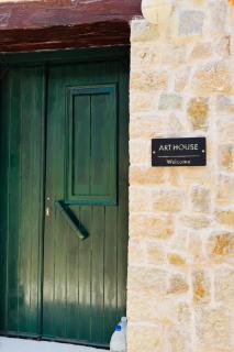 Art House Seaview & Jacuzzi Spartylas Sleeps 4 - 0