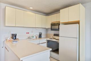 2-Bedroom Suite with King Bed and Fireplace - Pool and Hot Tub - 1