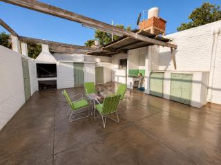 La Casa de Pilar - Casa Completa con Cochera y Patio - 1