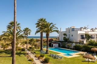 Praia da Lota Beachfront Resort - Hotel & Apartments - 0