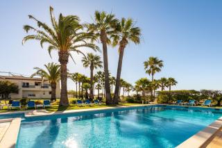 Praia da Lota Beachfront Resort - Hotel & Apartments - 8