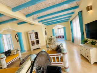 Tropical Court 2 BedroomDiani Beach villa - 5