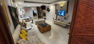 Mark Suites Goldcrest Apartments - 3
