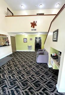 PATRIOT INN - 4
