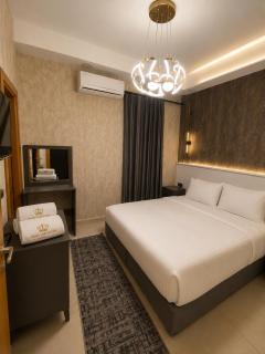 Royal Fsm Suites - 7