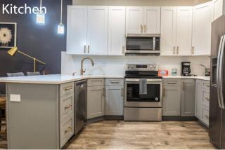 Spacious3BR,3BAHighSpeedWiFiIn Unit Laundry - 3