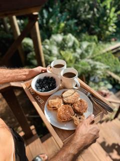 Casa Botanica Breakfast, Pool & Ocean Views - 7