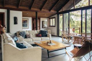 Casa Botanica Breakfast, Pool & Ocean Views - 3