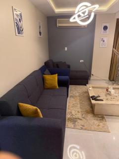 Luxury flat near airport شقة فاخرة بالقرب من المطار و الرحاب - 8