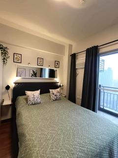 Heaven45 - 2BR Spacious Condo with City View and Netflix near NAIA, MOA, Makati and Manila 4-6pax - 7