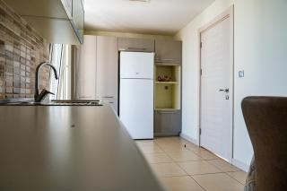 33rd floor luxury apartment fitness spa - 6