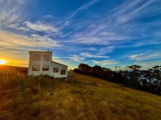 The Hemp House | Table Cape Ocean Views - 9