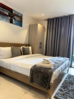 The Snug Stay - Lennox - 8