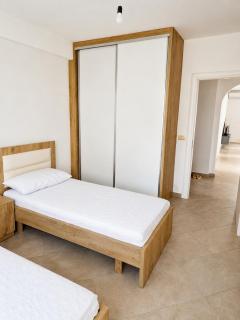 Bright Two-Bedroom Apartment with Balcony - Sarandë - 1