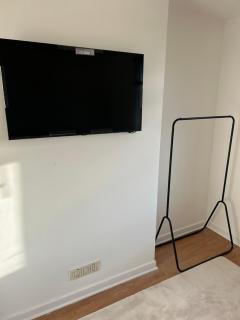 Newly Refurbished House - 2