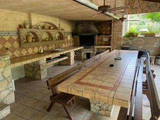 Masía de piedra con piscina - 3