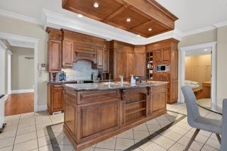 Private Waterfront Villa 9 BR Peaceful - 5