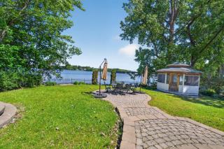 Private Waterfront Villa 9 BR Peaceful - 7