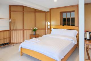 ZJ stay over the moon Wellness resort and cafe - 1