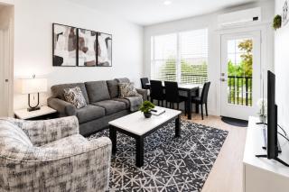 Downtown Retreat - National Park & Convention Center, Suite 203 - 0