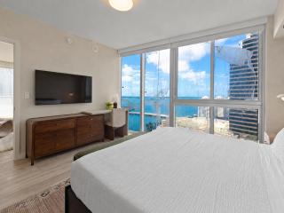 2B2B w Water View - FREE Parking - Pool - Lux Spa - 9