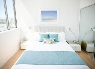 MAANGO 1BR retreat near James st Free parking - 5