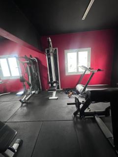 Sunny Retreat - Kefalos Stay with Patio Parking & gym - 9