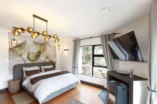 Boutique Stay - 8