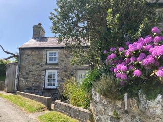 West End Cottage - 0