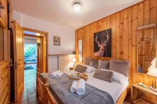 Chaberton Romantic Retreat Ski In Ski Out - Happy Rentals - 6