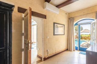 Dionisia Gozitan Villa and Pool - Happy Rentals - 3