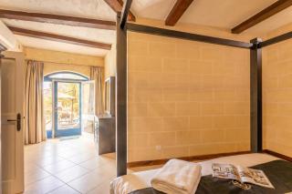 Dionisia Gozitan Villa and Pool - Happy Rentals - 2