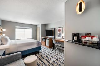 AmericInn by Wyndham Fairfield - 2