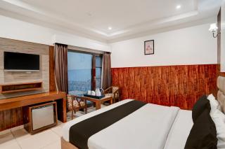 Super Townhouse by OYO Zirakpur Bus Stand Formerly Hotel Citi Inn - 2