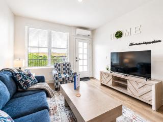 Modern 2 Bed Suite - Convention Center - Bathhouse Row, Suite 207 - 9