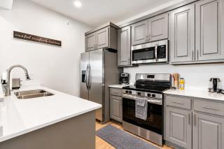 Prime Suite by Convention Center and Bathhouse Row, #305 - 3