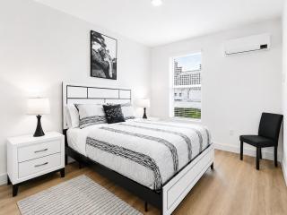Cozy Downtown Stay, Walk to Bathhouse Row, Suite 306 - 4