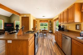 Farmhouse in Plain by NW Comfy Cabins - 1