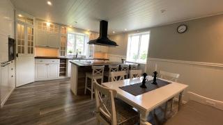 Boland Farmhouse - 8