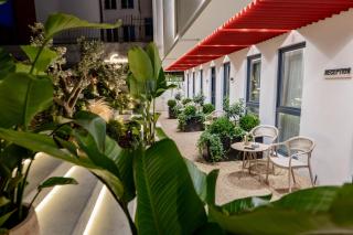 Saturn ApartHotel Tirana - 5