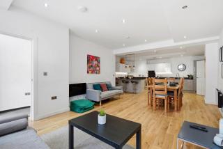 Modern house in Birmingham - 0