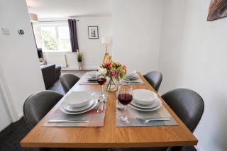 2BR-Gayton Apt-FREE Parking-Fully Equipped-Short, Mid term stays - 1