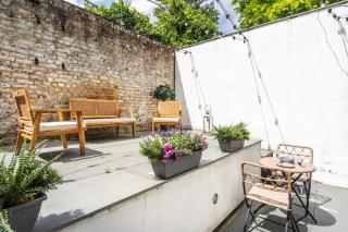 Pet-Friendly Flat with Garden Sleeps 4 - 6