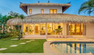 Villa New York - 4 BDR Pool Luxury Villa, next to The Forge Bali - 5