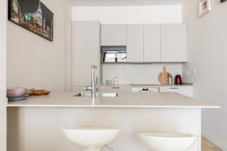 GOLD SUITE APARMENT Wifi AC SERVICES E1 - 7