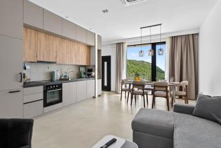 Modern Castle - Boutique Luxury Villa Rezevici - 1